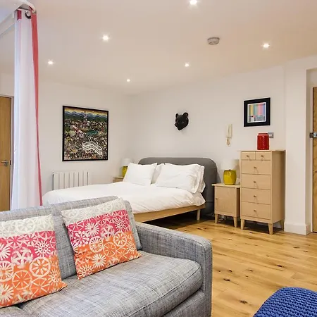 Crashpads Shoreditch Loft With Private Courtyard Apartamento